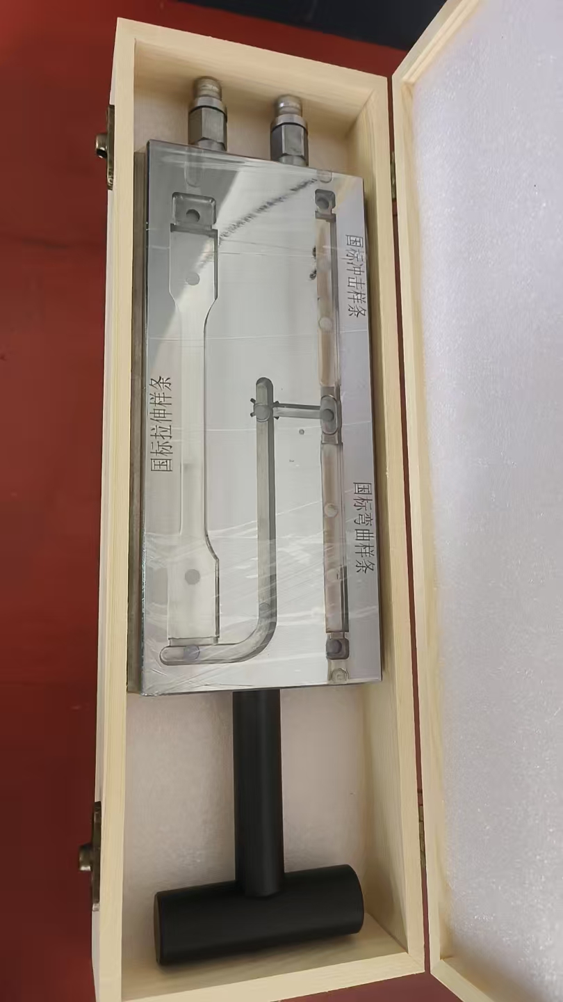 梅州色板模具